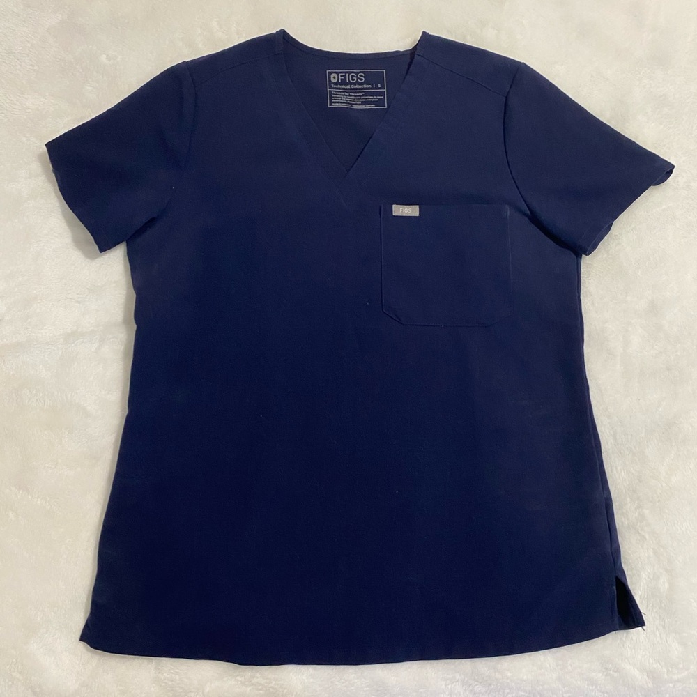 Figs Women's Navy Catarina Top